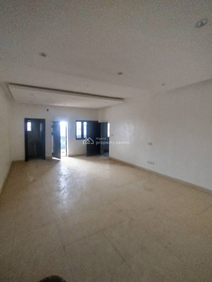 Standard 3bedroom Apartment on a Tarred Road, Jahi, Abuja, Flat / Apartment for Rent