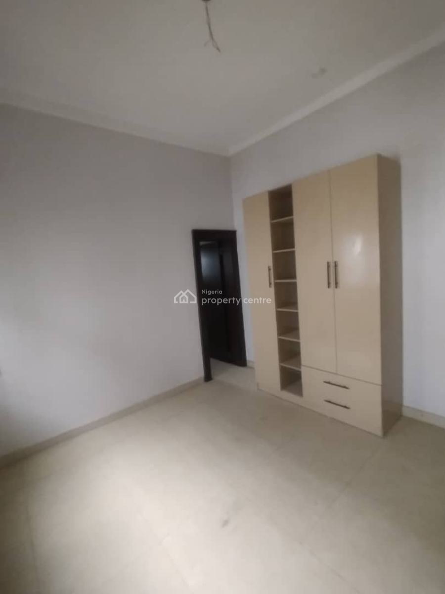 Standard 3bedroom Apartment on a Tarred Road, Jahi, Abuja, Flat / Apartment for Rent