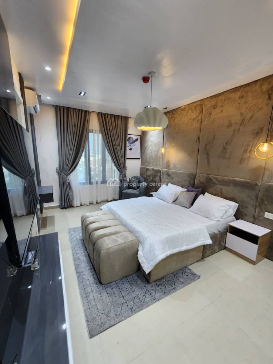 Magnetic & Colorful Waterfront Home, Admiralty Way, Lekki Phase 1, Lekki, Lagos, Flat / Apartment Short Let