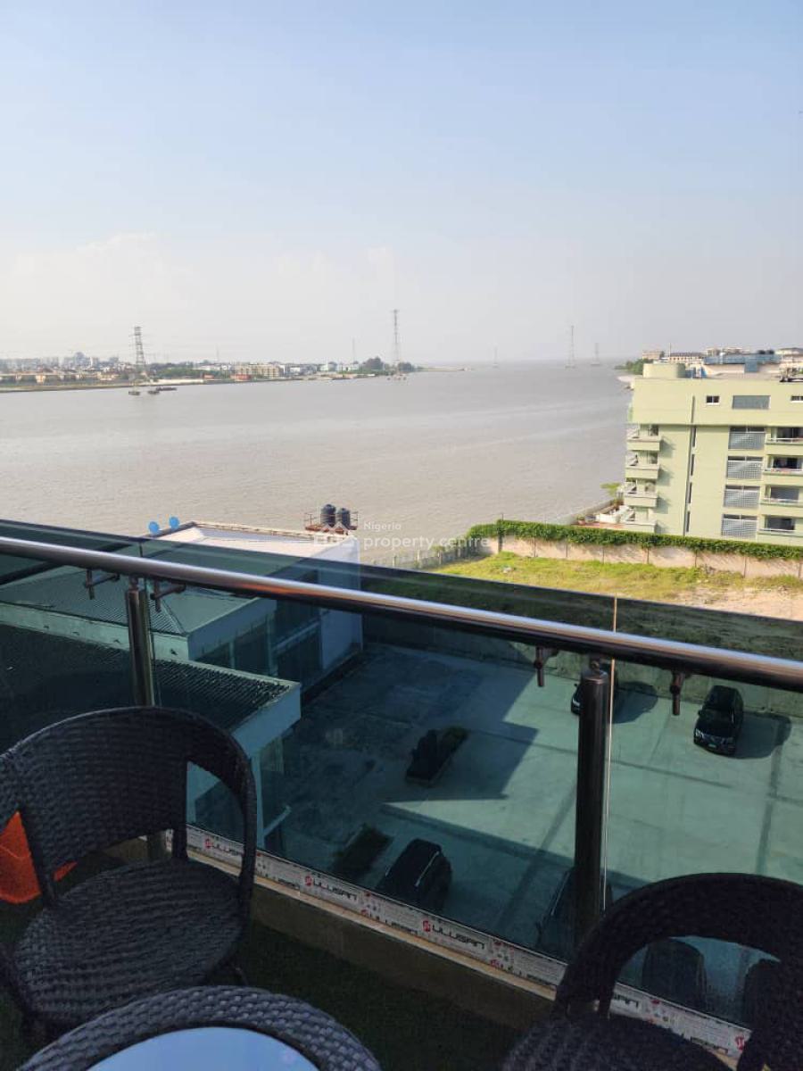 Magnetic & Colorful Waterfront Home, Admiralty Way, Lekki Phase 1, Lekki, Lagos, Flat / Apartment Short Let