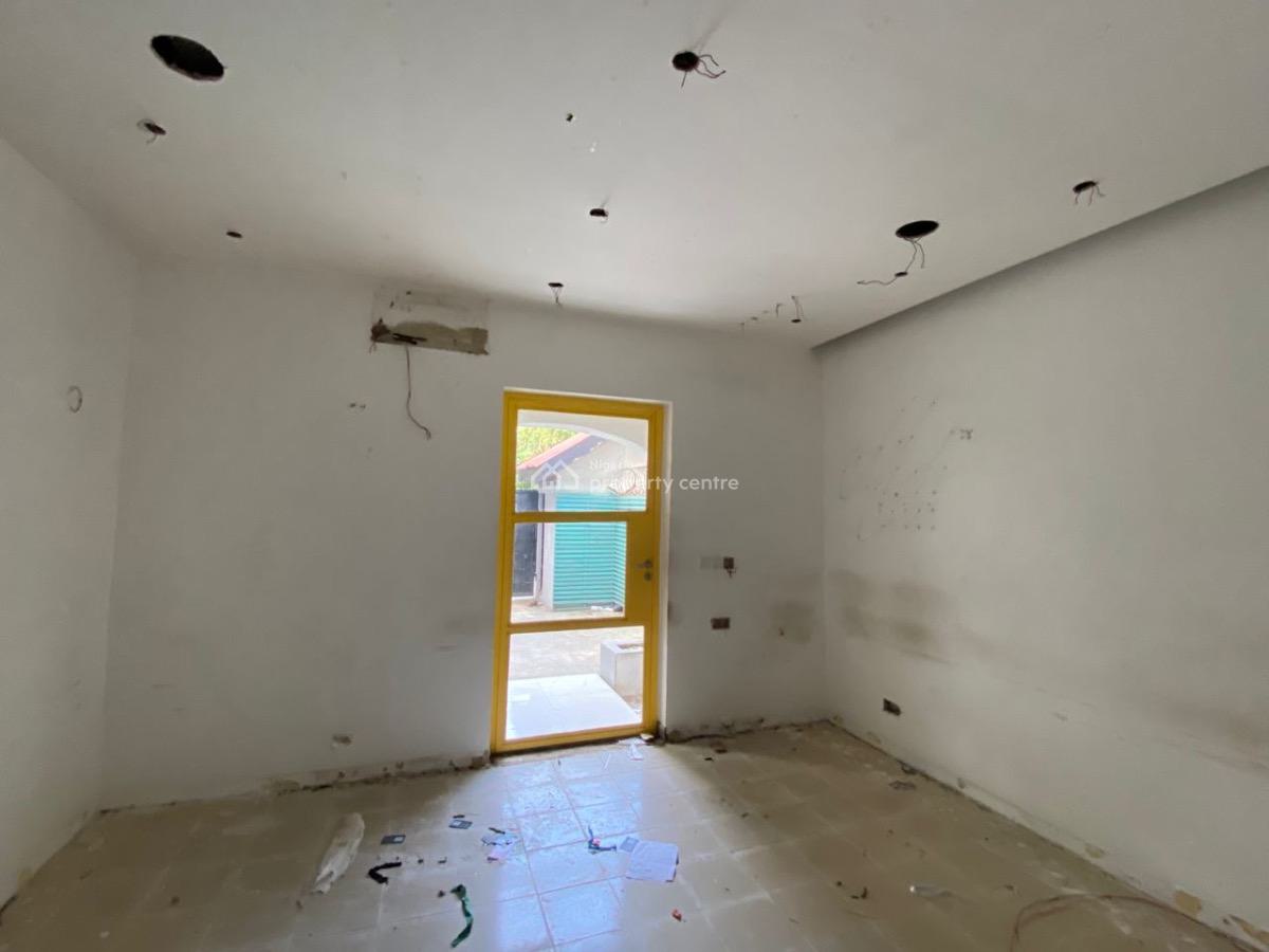 5 Bedrooms Semi Detached with 4 Bedrooms Bungalow, Lekki Phase 1, Lekki, Lagos, Semi-detached Duplex for Rent