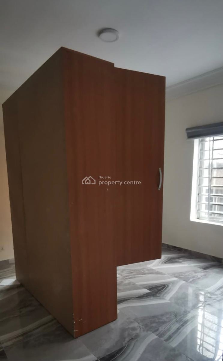 Sweet 3bedroom Apartment Upstairs, Ikate Lekki Lagos, Lekki, Lagos, Flat / Apartment for Rent