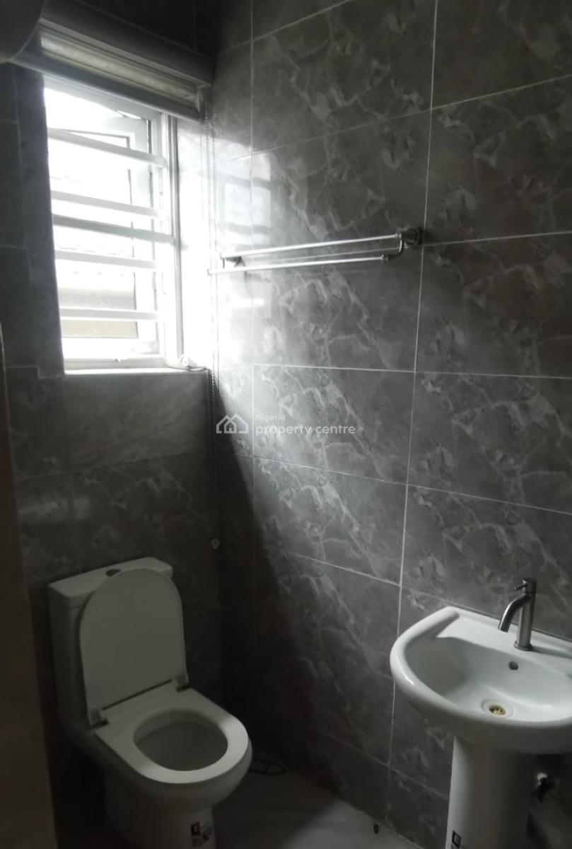 Sweet 3bedroom Apartment Upstairs, Ikate Lekki Lagos, Lekki, Lagos, Flat / Apartment for Rent