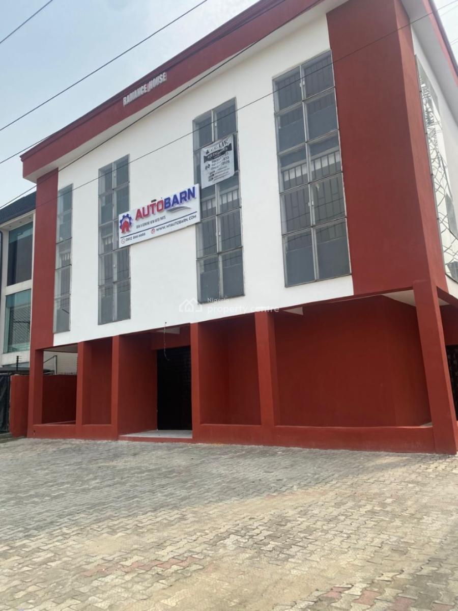 Plaza Space Along The Road, G.u Ake Road, Eliozu, Port Harcourt, Rivers, Shop for Rent