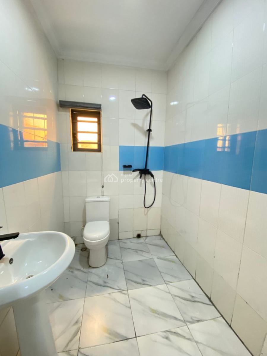 Furnished Room in Shared Apartment for Monthly Stay, Agungi East Estate, Agungi, Lekki, Lagos, Flat / Apartment for Rent