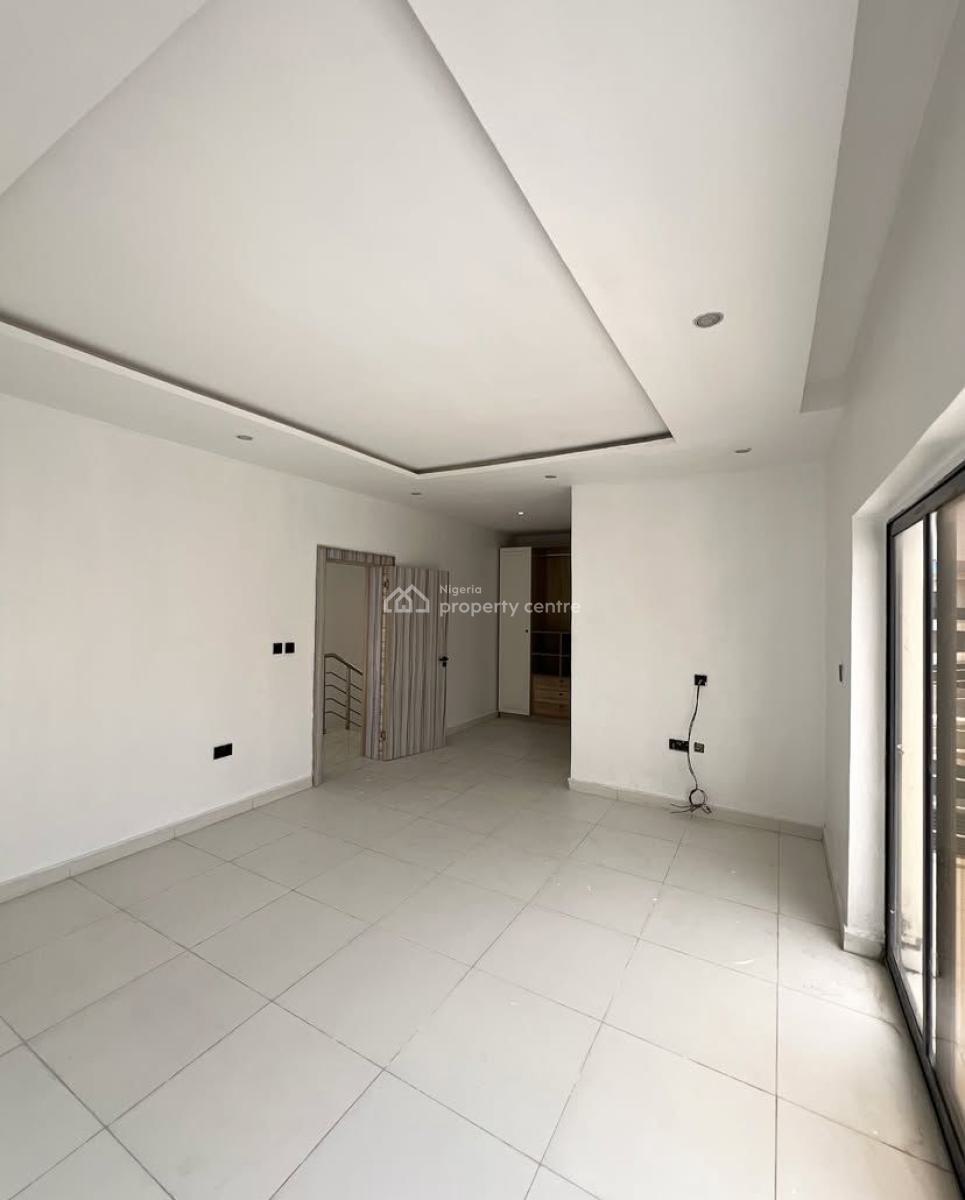 Spacious 5 Bedroom Fully Detached Duplex with Bq, Chevron Drive, Lekki, Lagos, Detached Duplex for Rent