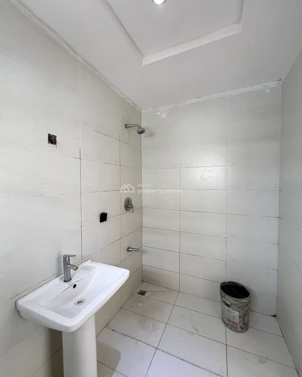 Spacious 5 Bedroom Fully Detached Duplex with Bq, Chevron Drive, Lekki, Lagos, Detached Duplex for Rent