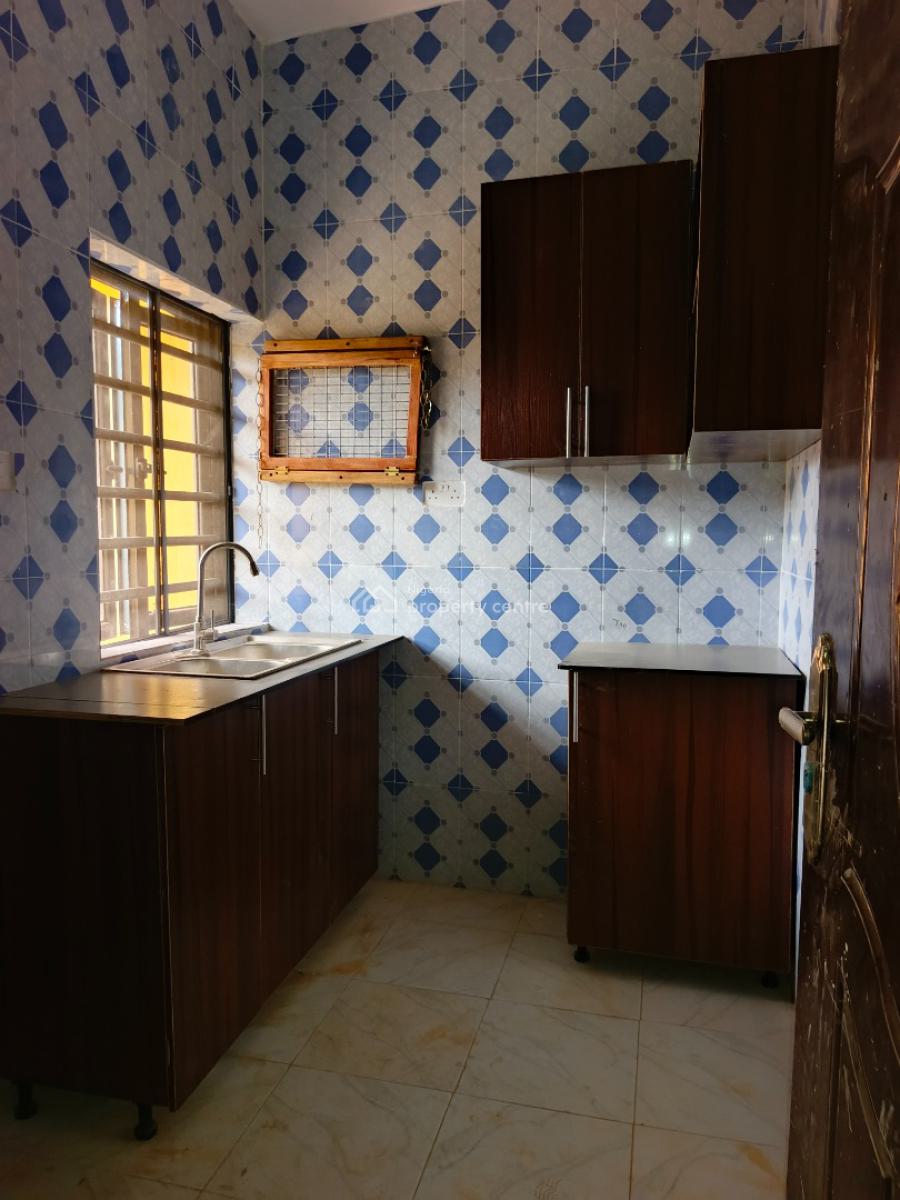 Miniflat, Akeran, Magboro, Ogun, Mini Flat (room and Parlour) for Rent