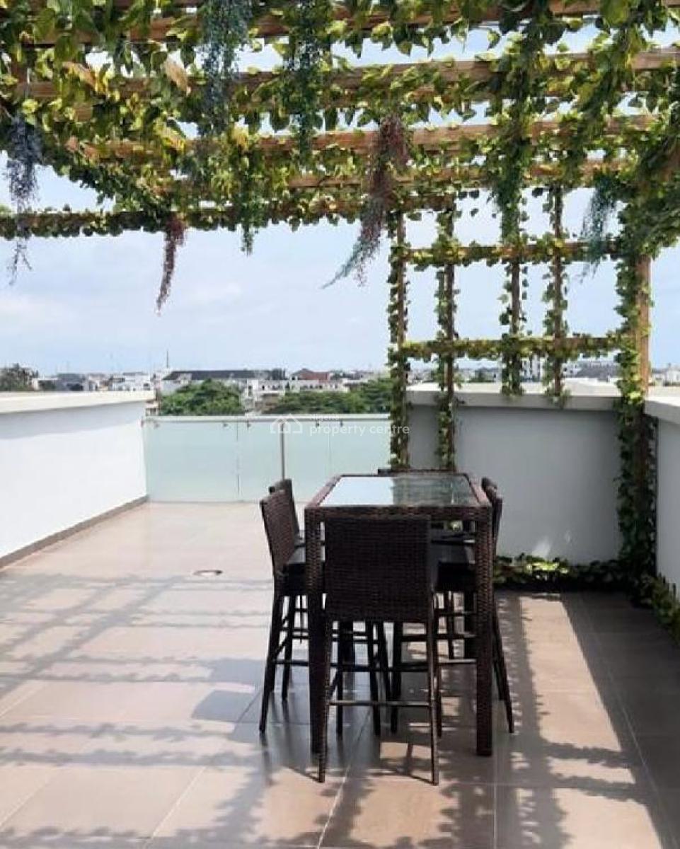 Newly Furnished Oceanview 2-bedroom Penthouse, Lekki Phase 1, Lekki, Lagos, Flat / Apartment Short Let