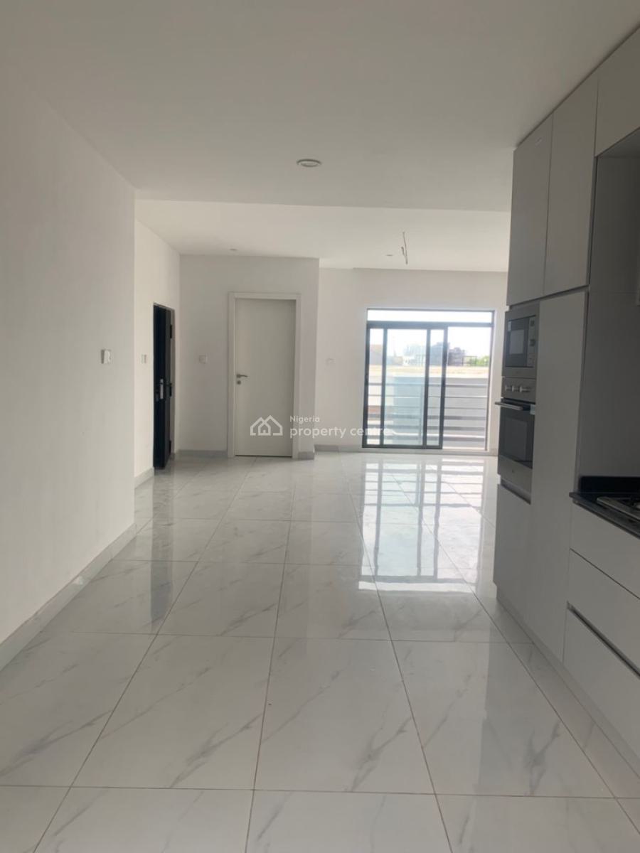 Spacious 3 Bedroom Apartment with Pool, Elevator & Bq, Off Admiralty Way, Lekki Phase 1, Lekki, Lagos, Flat / Apartment for Rent