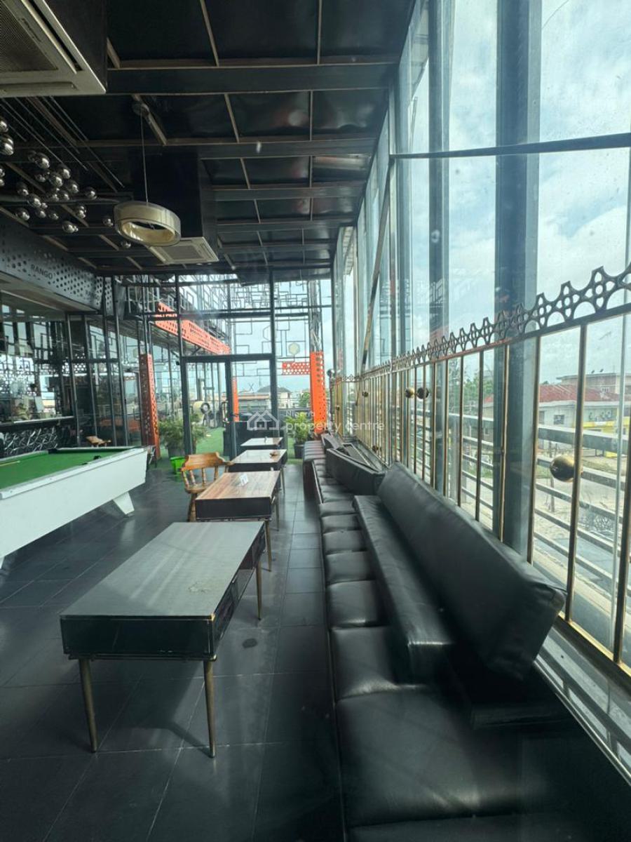 Commercial Space, Lekki Phase 1, Lekki, Lagos, Commercial Property for Rent