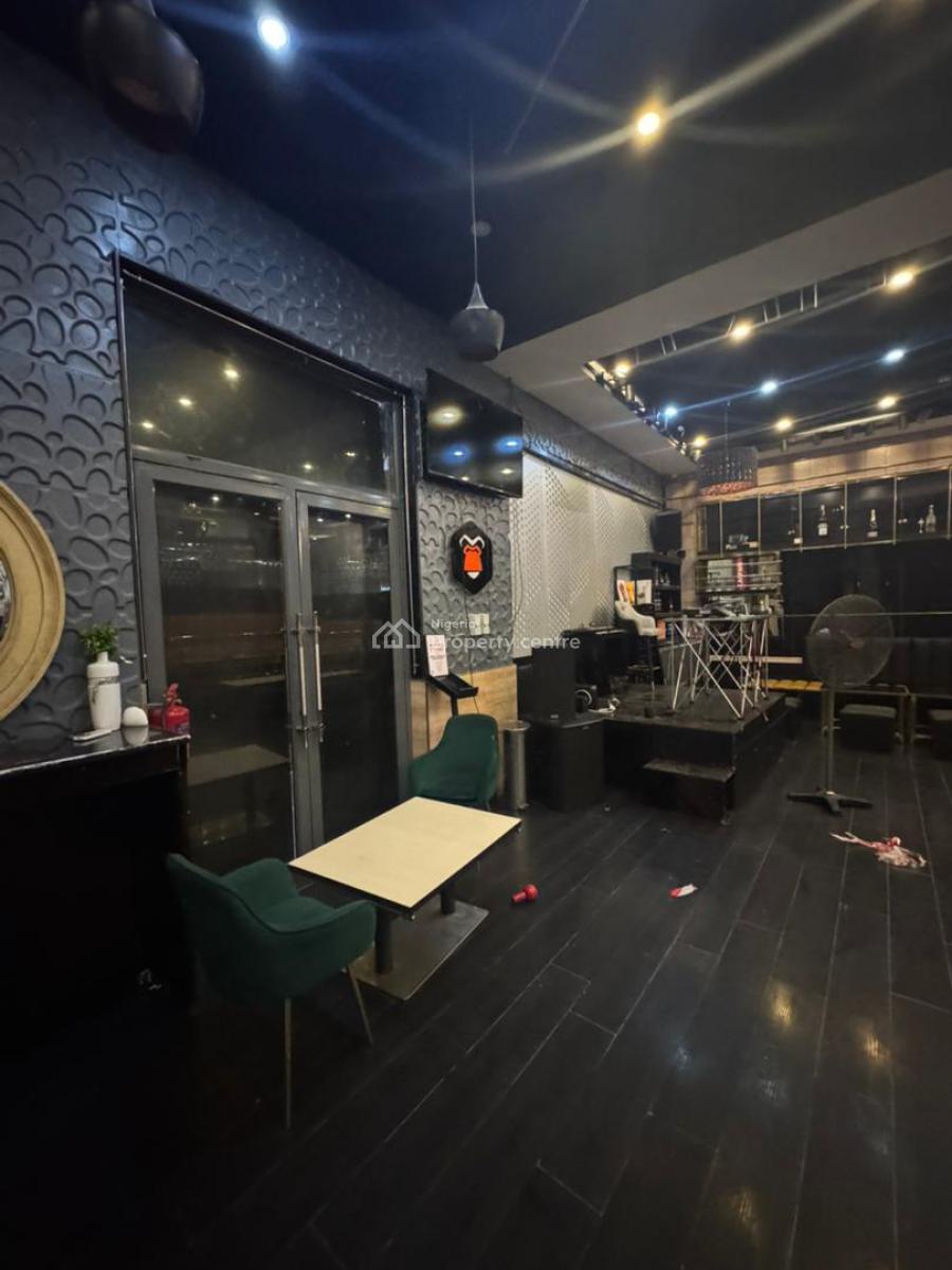 Commercial Space, Lekki Phase 1, Lekki, Lagos, Commercial Property for Rent
