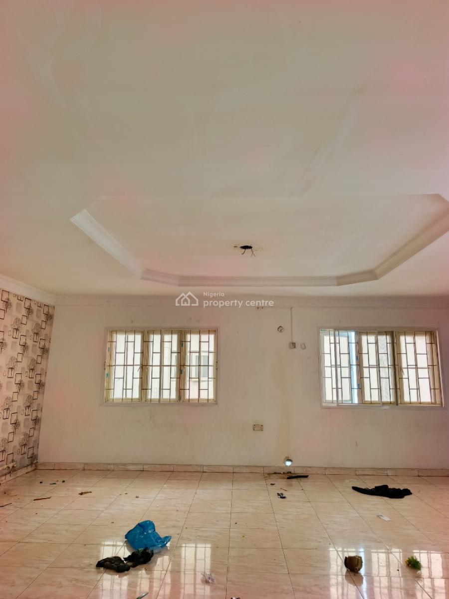 Smart Spacious Conducive 3 Bedrooms Apartment Upstairs, Abraham Adesanya Axis, Ajah, Lagos, Flat / Apartment for Rent