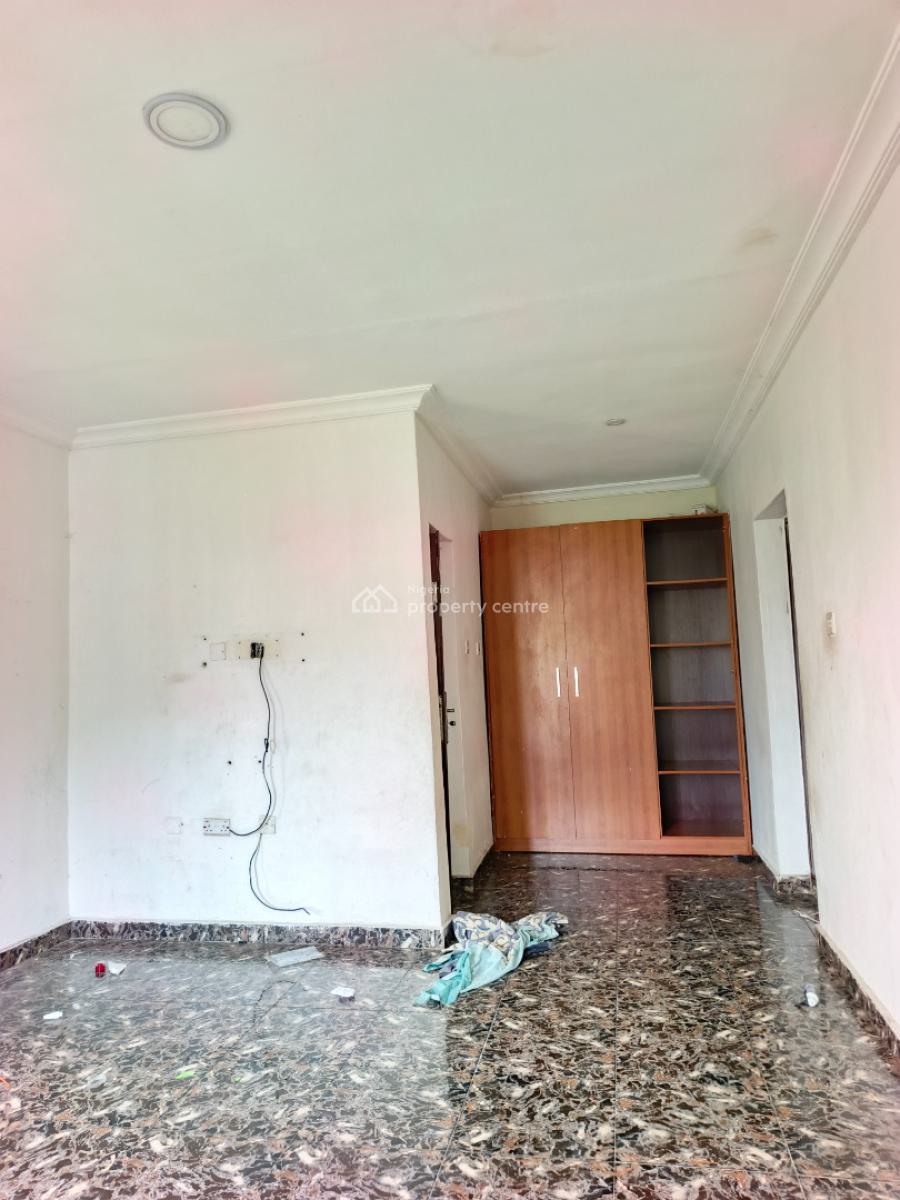 Smart Spacious Conducive 3 Bedrooms Apartment Upstairs, Abraham Adesanya Axis, Ajah, Lagos, Flat / Apartment for Rent
