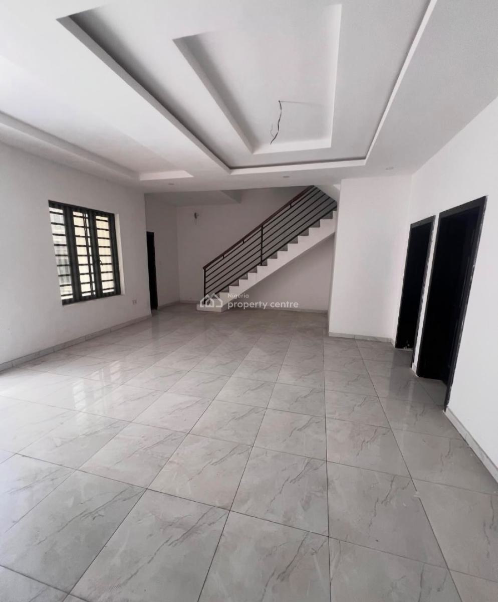 4 Bedrooms Terraced Duplex in a Gated Estate, Saka Oluwa Street, Ologolo, Lekki, Lagos, Terraced Duplex for Rent