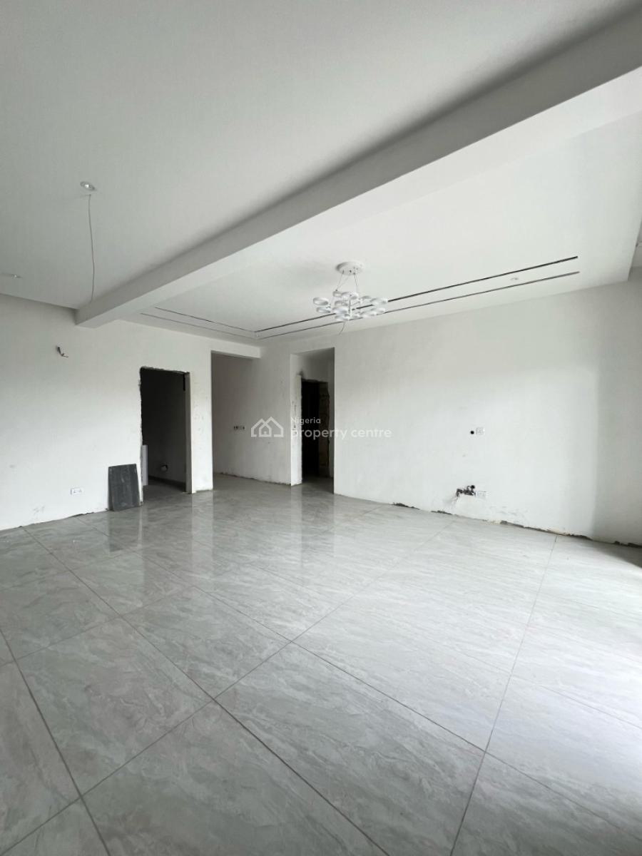 Warm 2 Bedroom Apartment with an Elevator & Pool in a Secured Location, Ikate Elegushi, Lekki, Lagos, Flat / Apartment for Sale