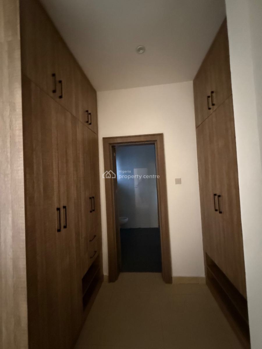 Brand New Tastefully Built and Partially Furnished 4 Bedroom Terrace, Gilmore, Jahi, Abuja, Terraced Duplex for Rent