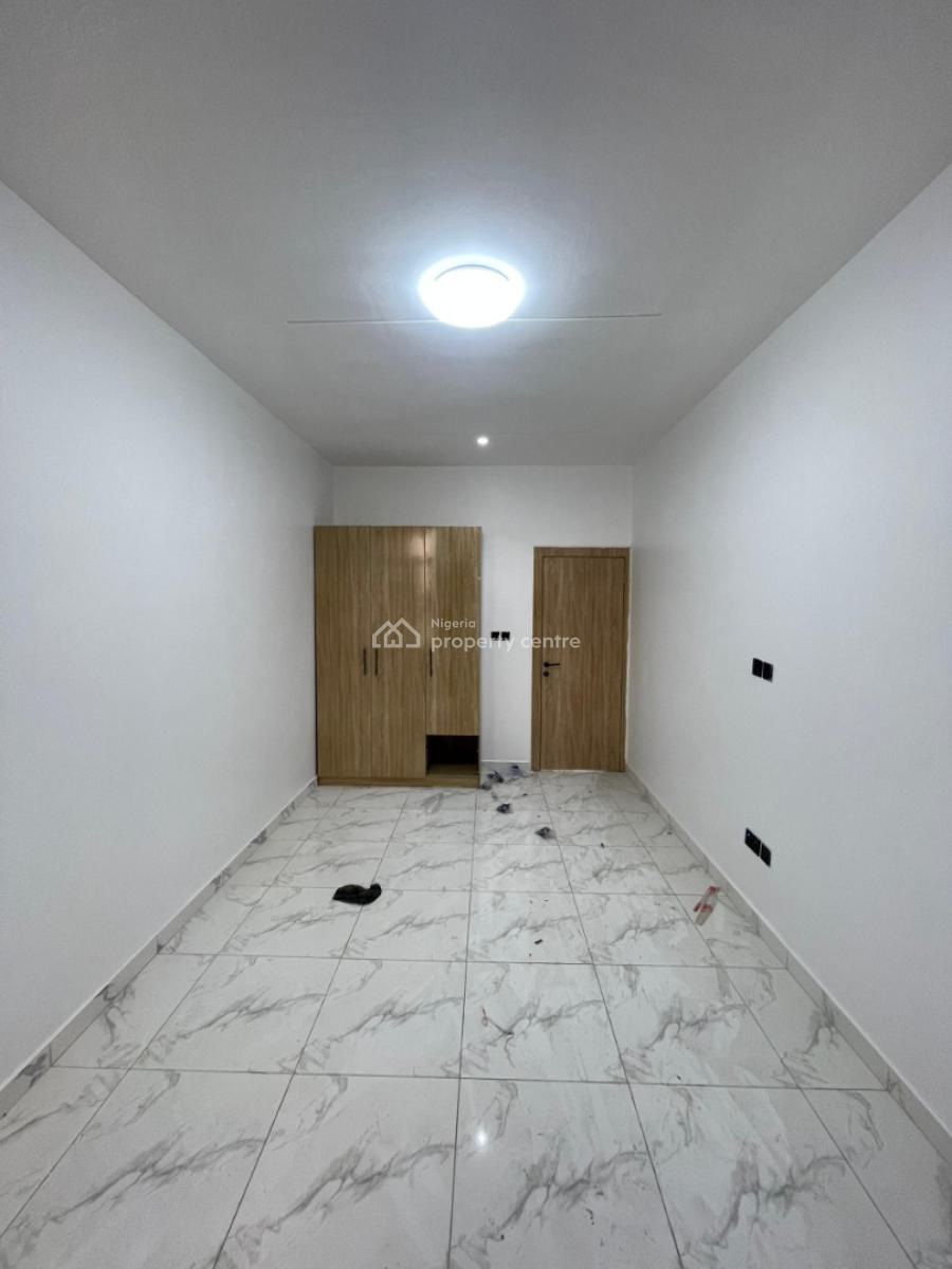 Fully Serviced 2 Bedroom Apartment with Pool in a Secured Estate, Ologolo, Lekki, Lagos, Flat / Apartment for Sale