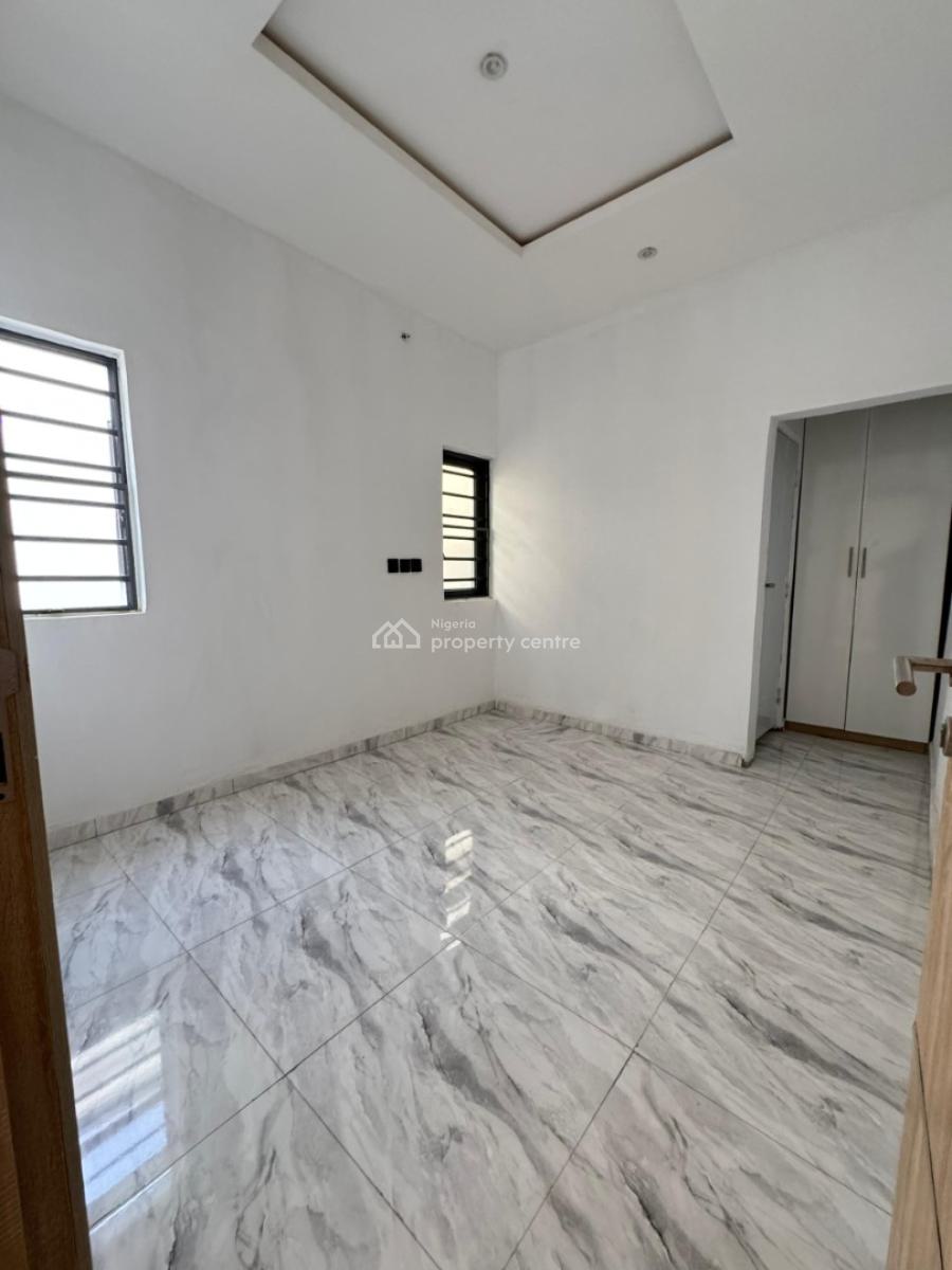 3 Bedroom Fully Detached Duplex  with Security House & Bq, Ikota, Lekki, Lagos, Detached Duplex for Sale