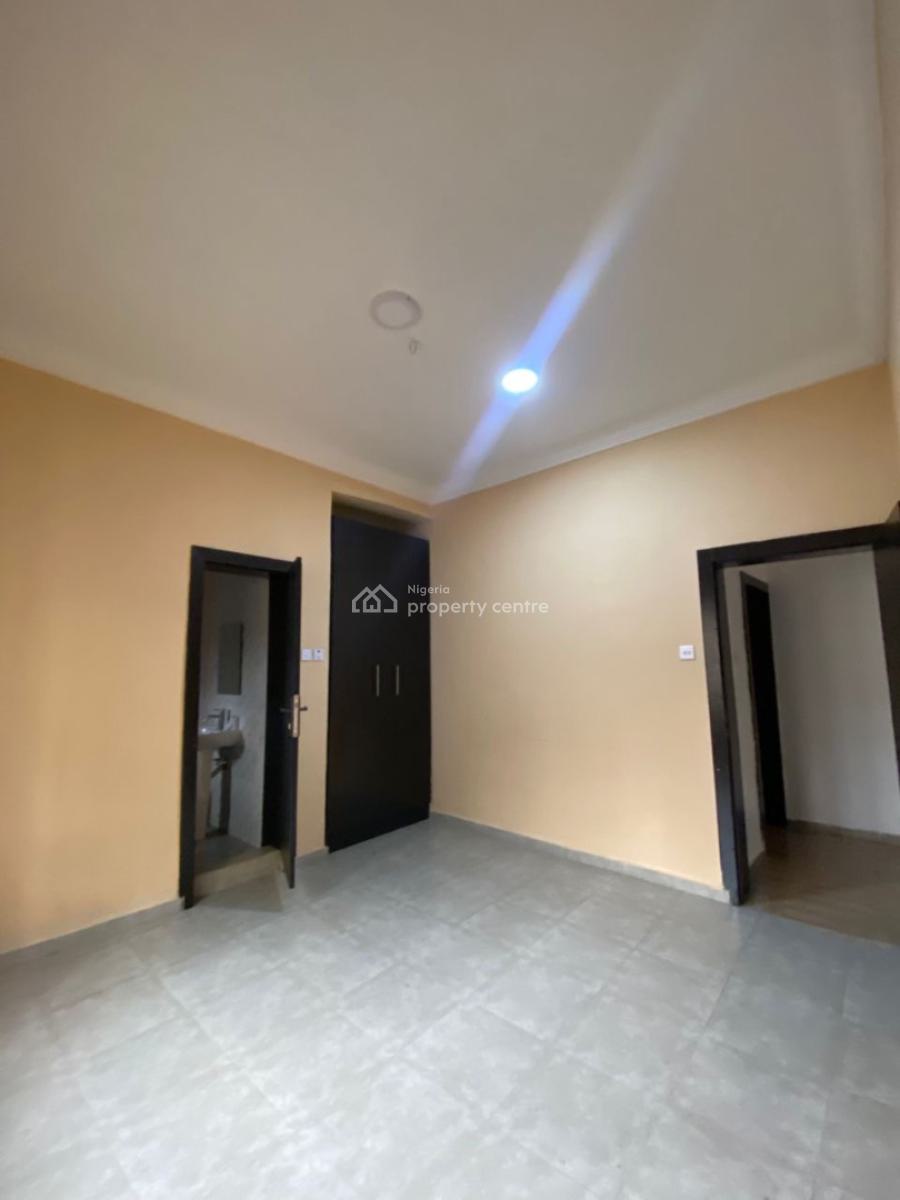 3 Bedroom Apartment, Lbs, Olokonla, Ajah, Lagos, Flat / Apartment for Rent