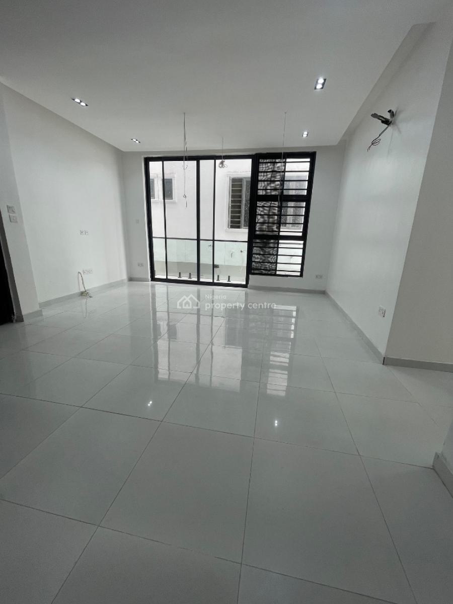 2 Bedroom, Ologolo Lekki, Lekki Phase 1, Lekki, Lagos, Flat / Apartment for Sale