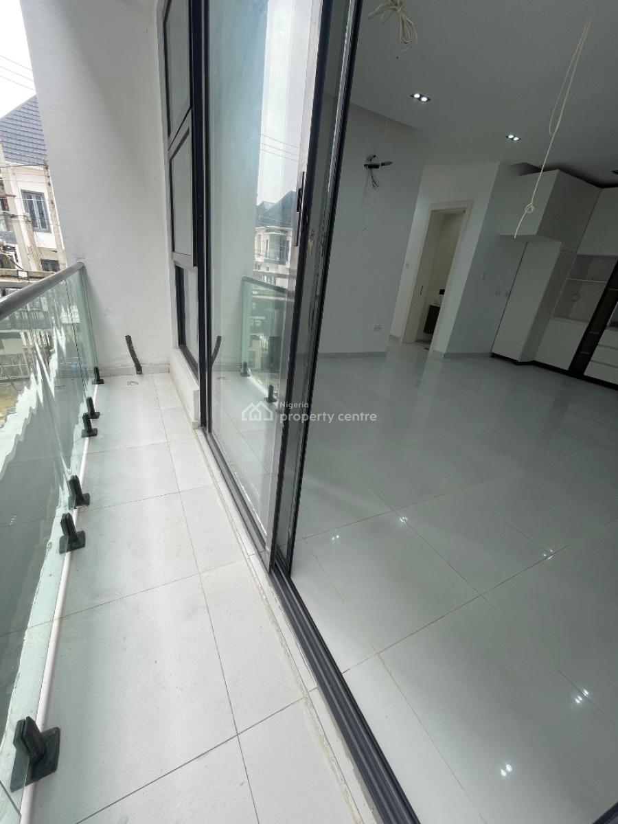 2 Bedroom, Ologolo Lekki, Lekki Phase 1, Lekki, Lagos, Flat / Apartment for Sale