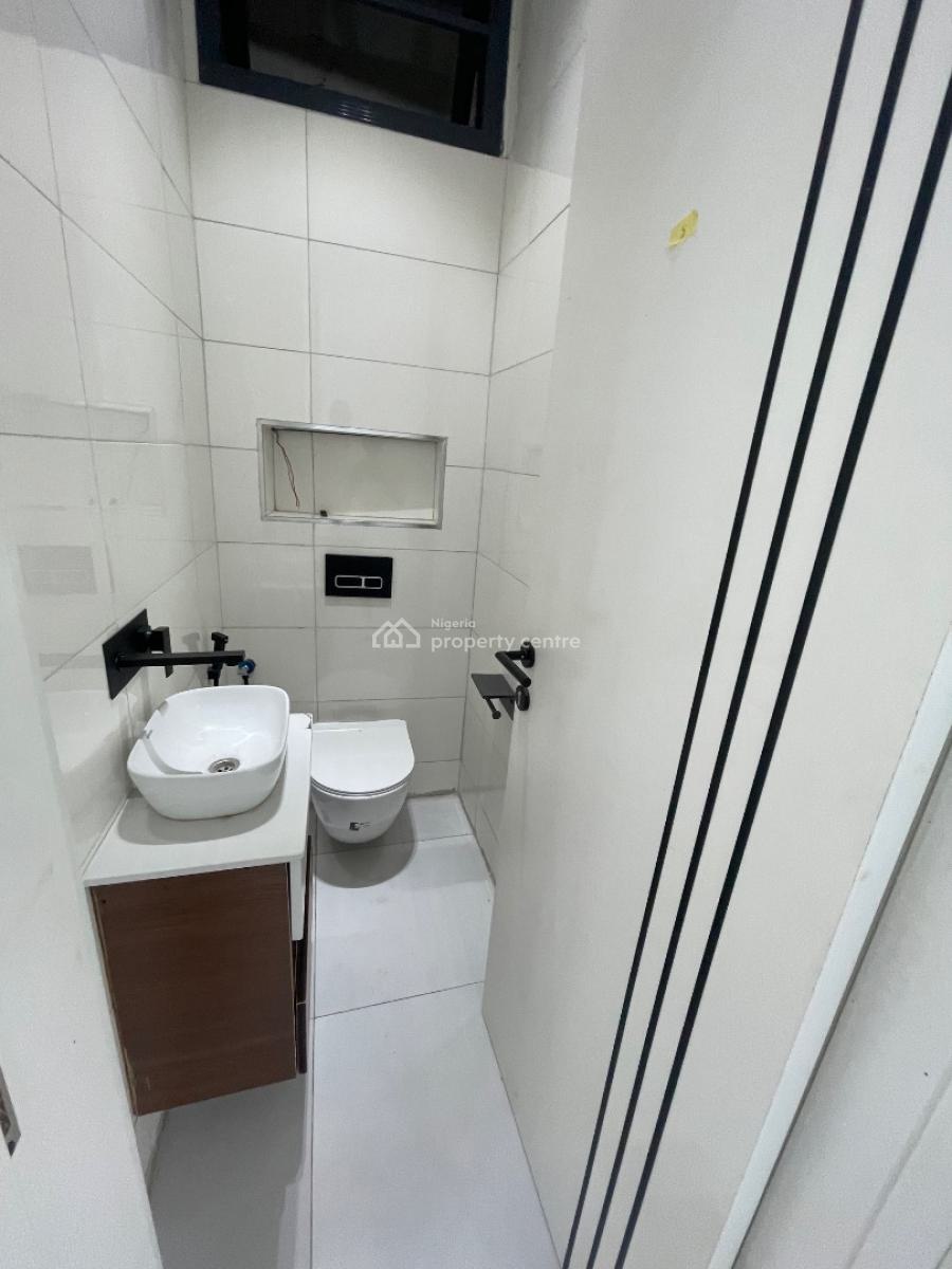 2 Bedroom, Ologolo Lekki, Lekki Phase 1, Lekki, Lagos, Flat / Apartment for Sale