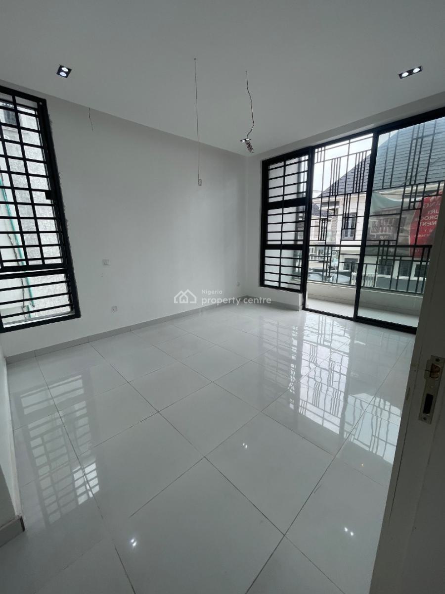 2 Bedroom, Ologolo Lekki, Lekki Phase 1, Lekki, Lagos, Flat / Apartment for Sale