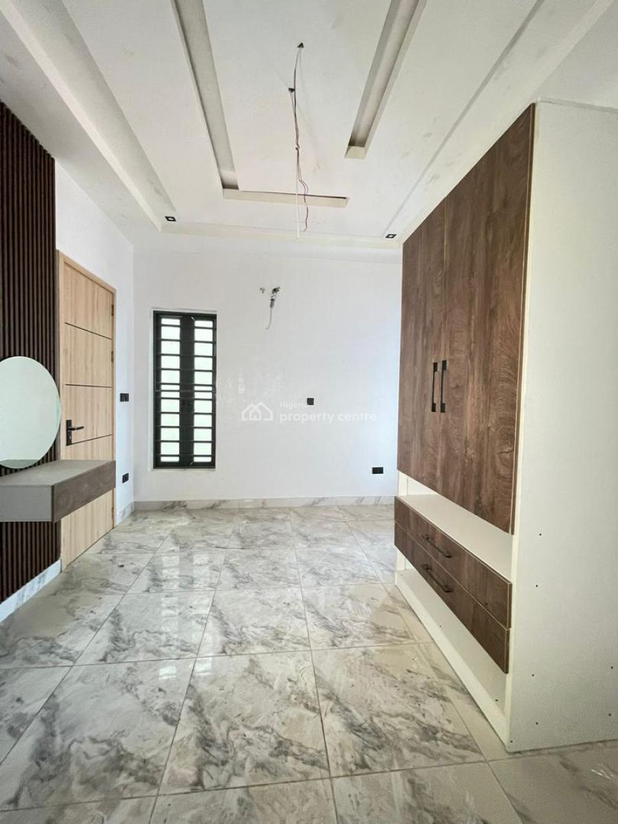 Fully Serviced 2 Bedroom Apartment W/ Pool, Gym & Water Treatment, Ikate, Lekki, Lagos, Flat / Apartment for Sale
