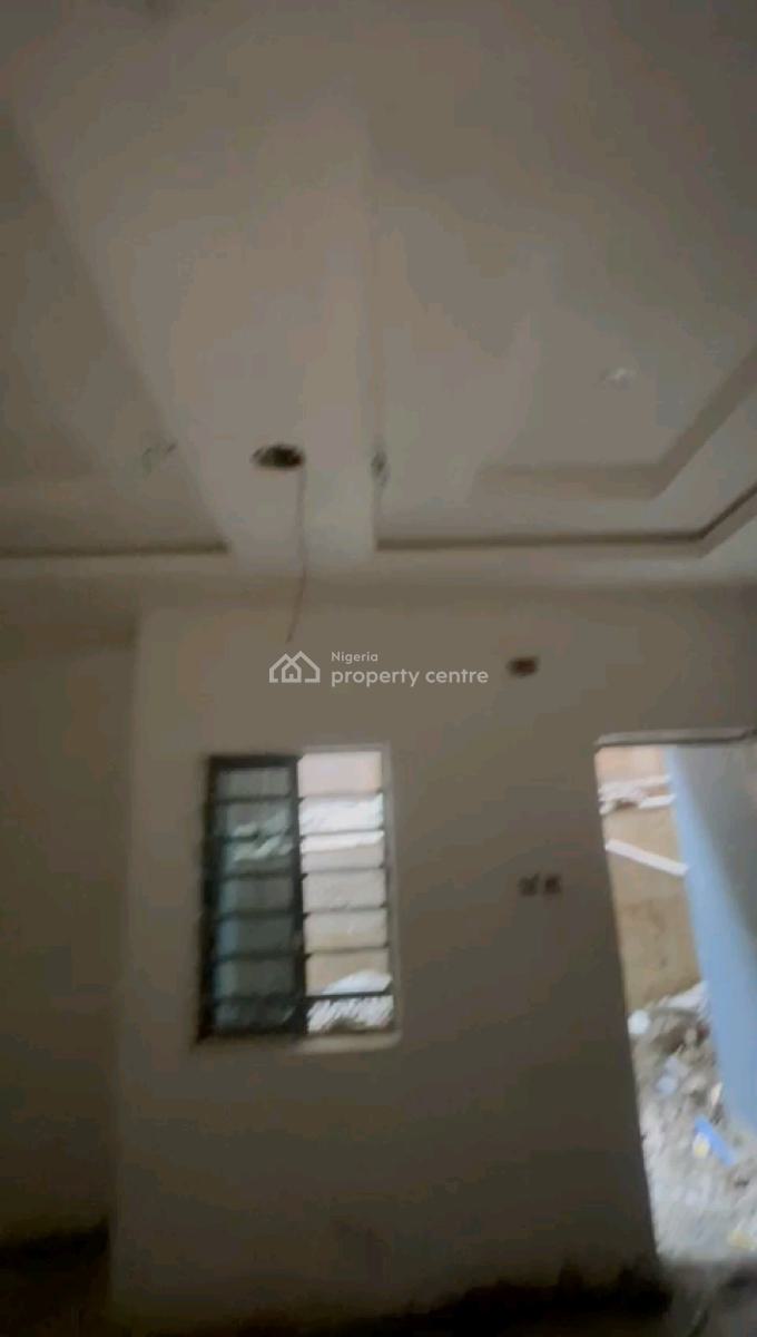 Just Out! Executive, Very Decent and Standard Roomself Contain, Bariga, Shomolu, Lagos, Self Contain (single Rooms) for Rent
