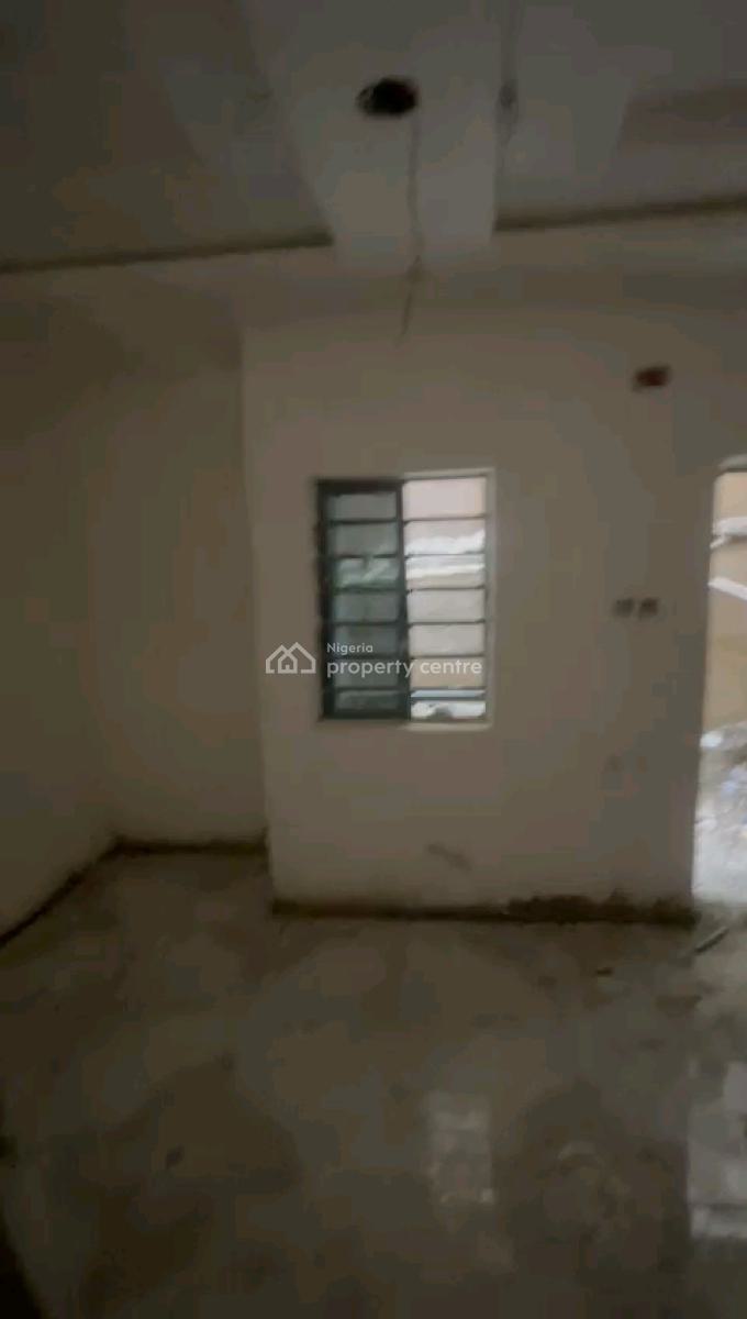 Just Out! Executive, Very Decent and Standard Roomself Contain, Bariga, Shomolu, Lagos, Self Contain (single Rooms) for Rent