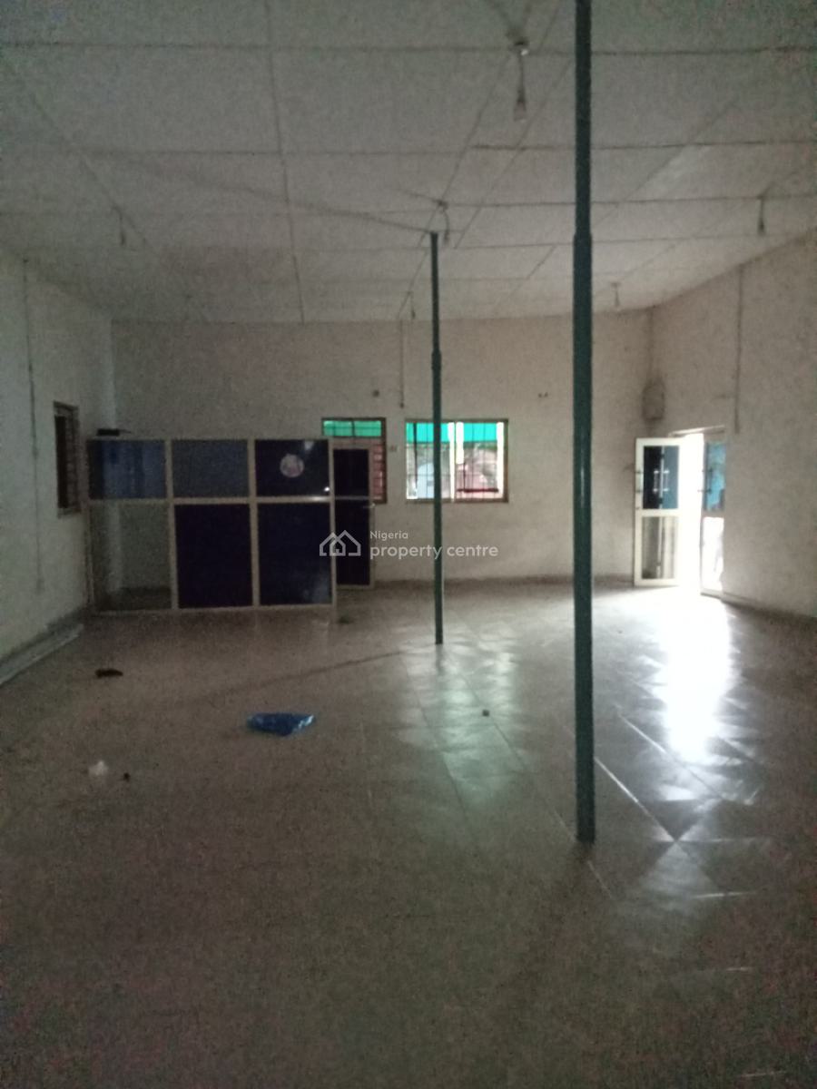 91sqmt Warehouse Space, Off Oba Akran - Adeniyi Jones, Oba Akran, Ikeja, Lagos, Warehouse for Rent