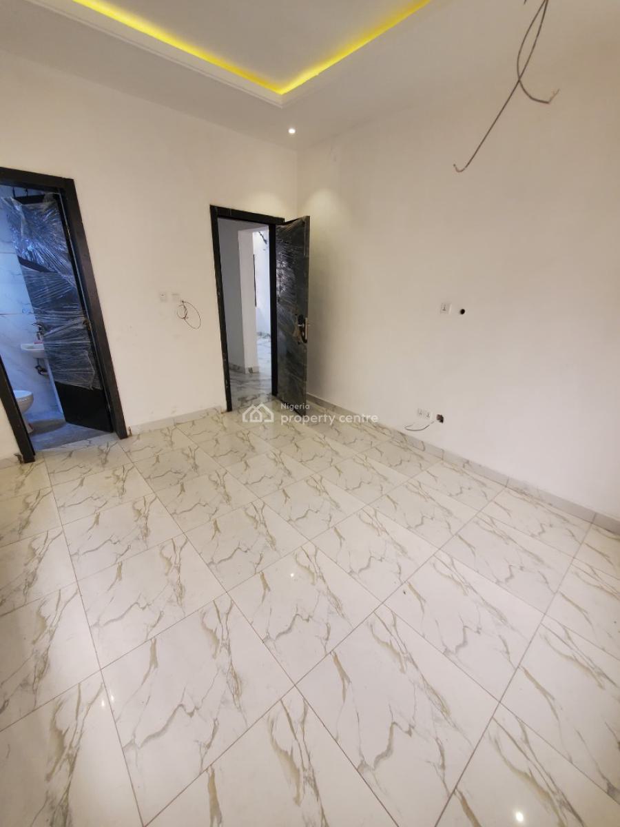 Newly Built and Spacious Semi Master Bedroom, Close to The Road, Jakande, Lekki, Lagos, Self Contain (single Rooms) for Rent