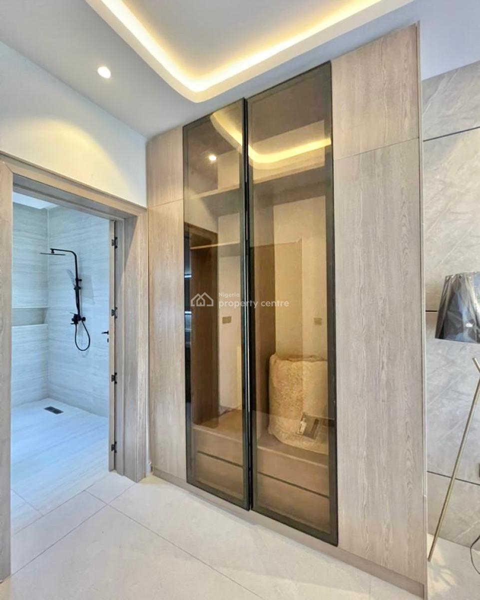 Luxurious 2 Bedroom Apartment with 12 Months Payment Plan, Lekki Phase 1, Lekki, Lagos, Flat / Apartment for Sale