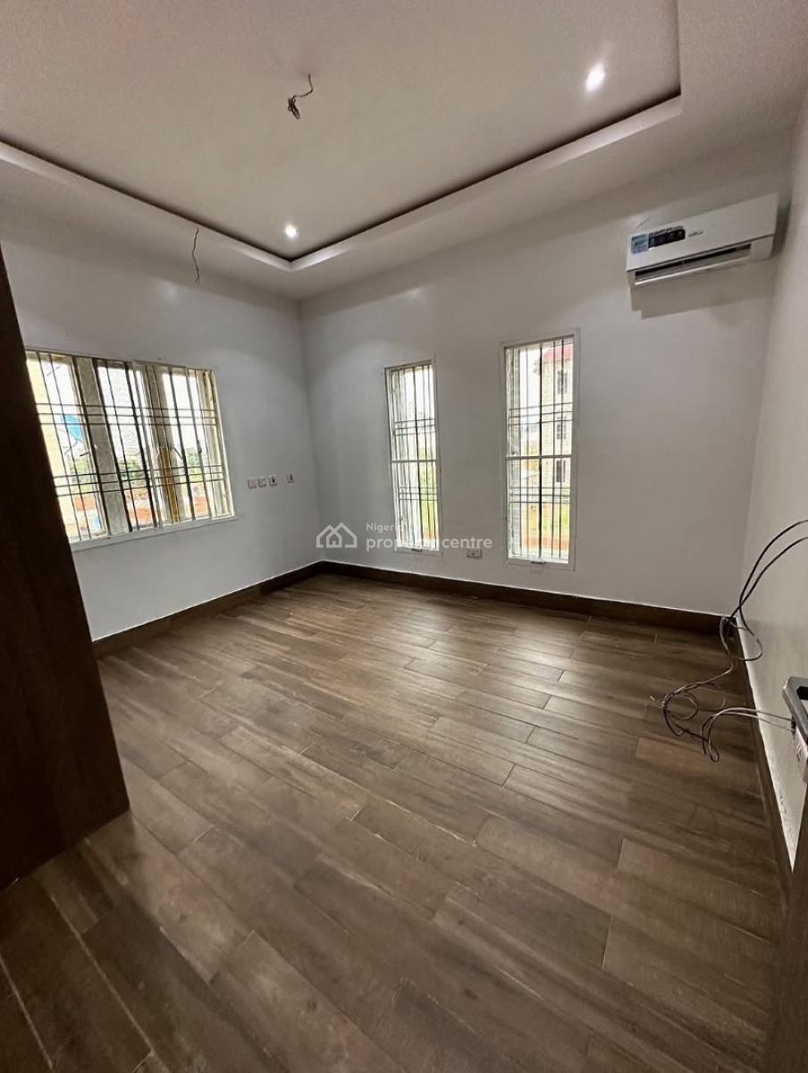 Elegant 2 Bedroom Apartment, Lugbe District, Abuja, Flat / Apartment for Sale