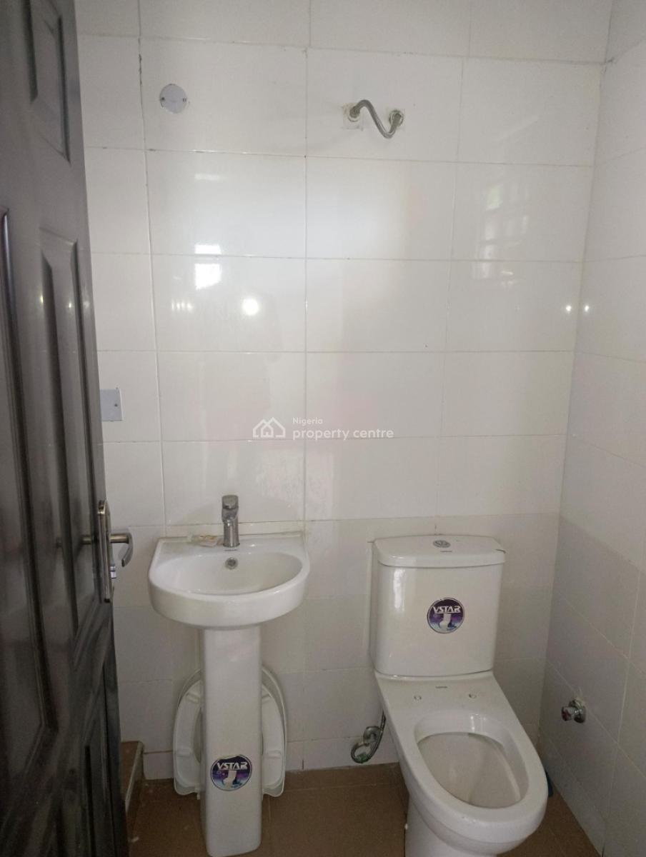 Exquisite 3 Bedroom Self Apartment Building (3 Bedroom Flat), Martil Street, Beechwood Park, Golf Estate, Lakowe, Ibeju Lekki, Lagos, Flat / Apartment for Rent
