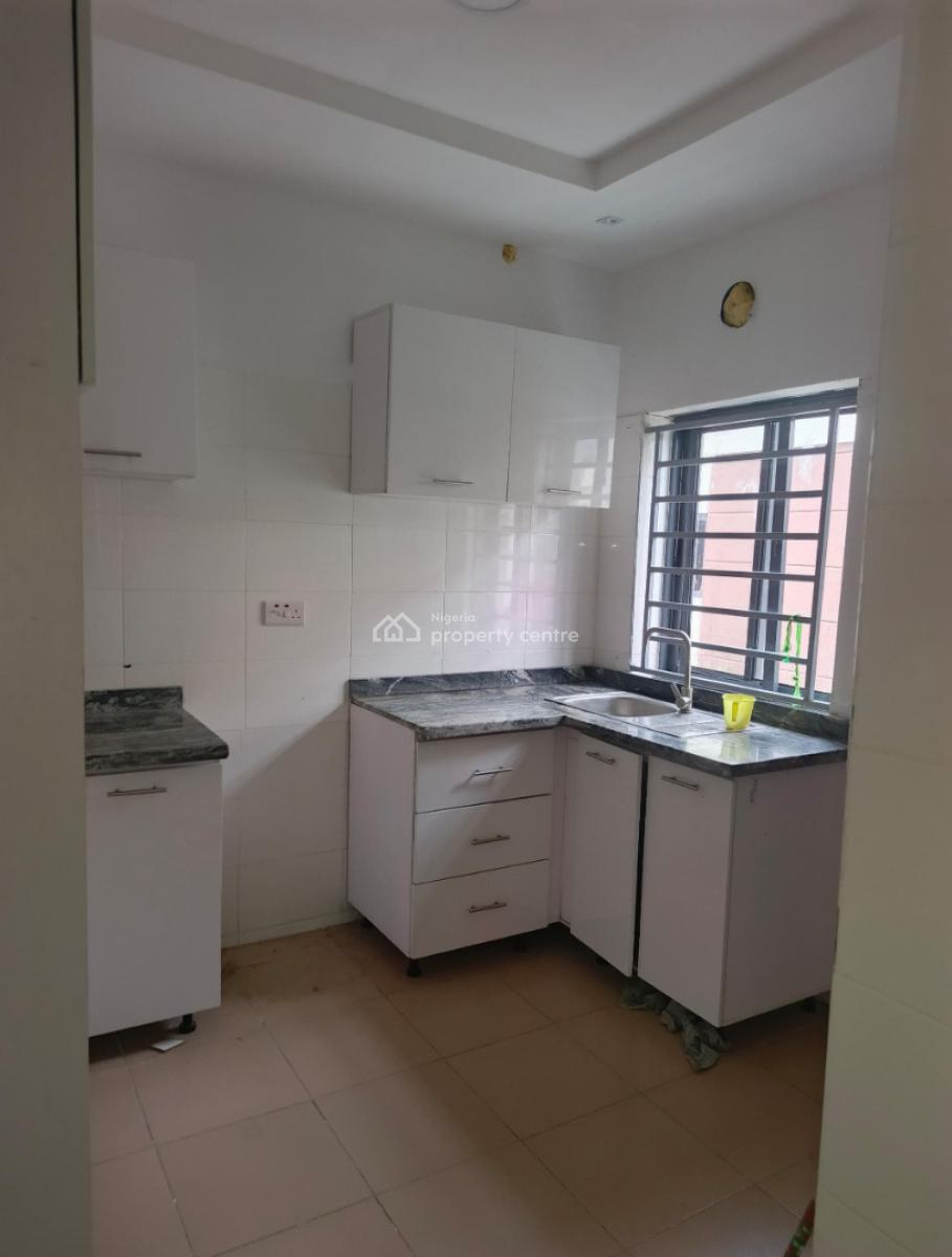 Exquisite 3 Bedroom Self Apartment Building (3 Bedroom Flat), Martil Street, Beechwood Park, Golf Estate, Lakowe, Ibeju Lekki, Lagos, Flat / Apartment for Rent
