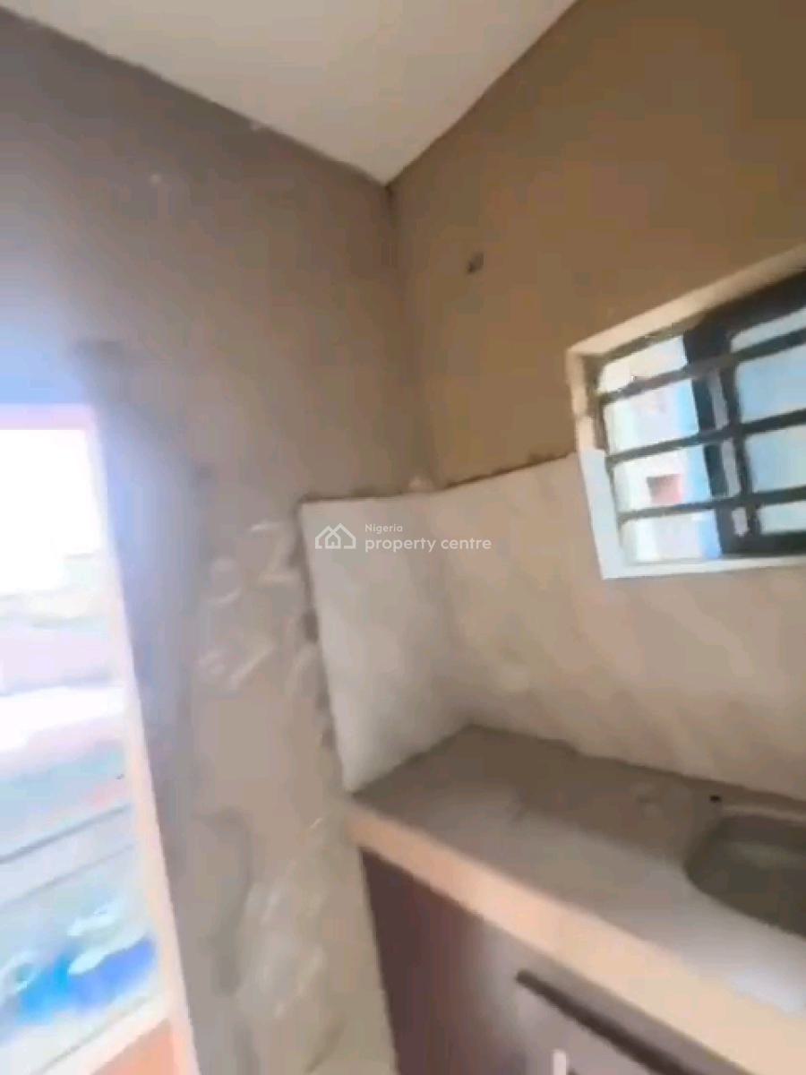 a Newly Built and Standard Room Self Contain, Upstairs and Groundfloor, Ojuelegba, Surulere, Lagos, Self Contain (single Rooms) for Rent