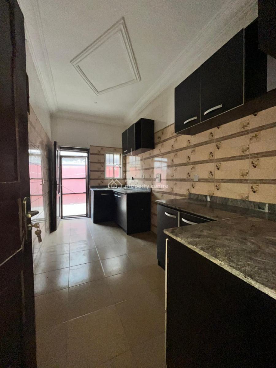 3 Bedroom Flat, Ilaje, Ajah, Lagos, Flat / Apartment for Rent