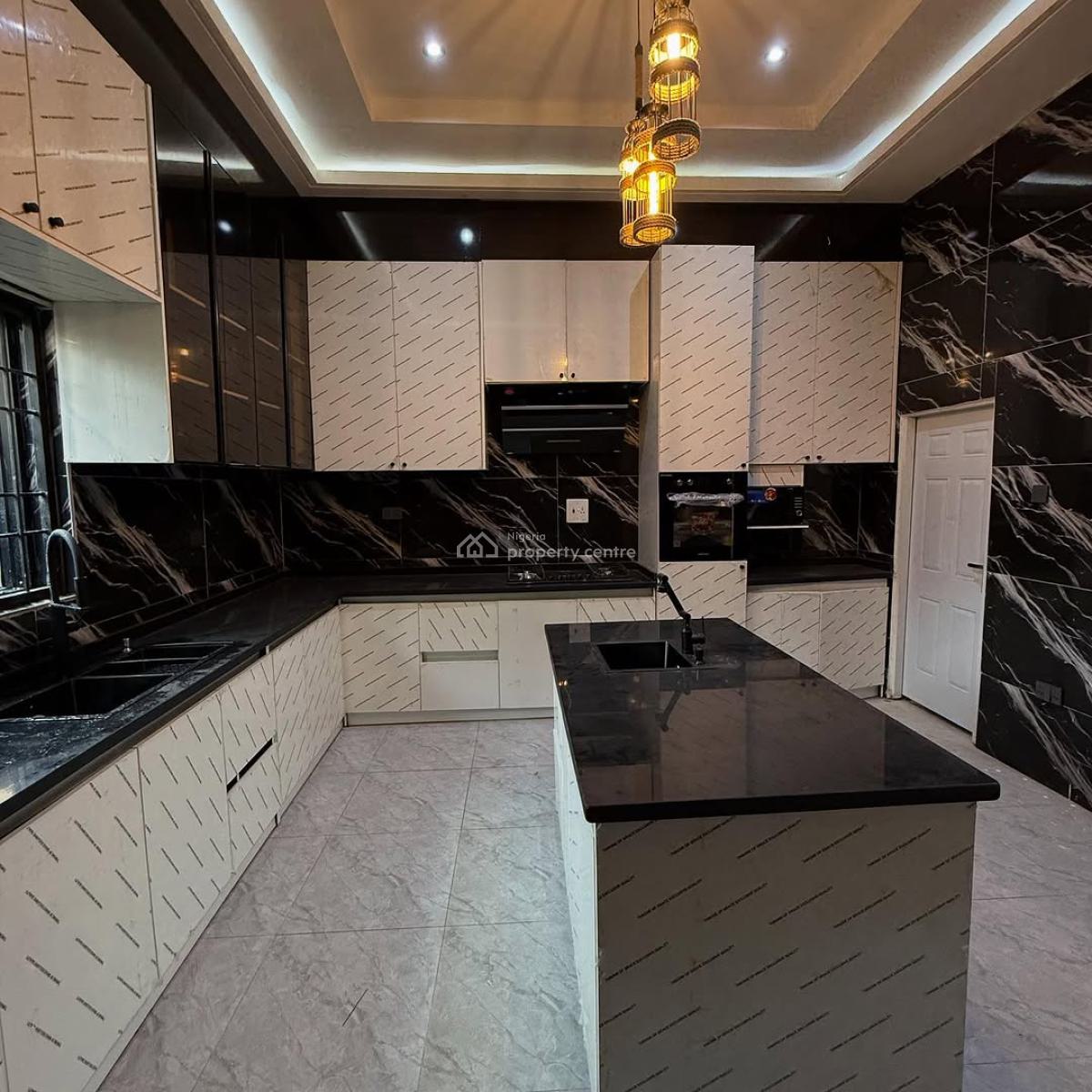 Elegant 4 Bedroom Terrace Duplex with Bq, Durumi, Abuja, Terraced Duplex for Sale