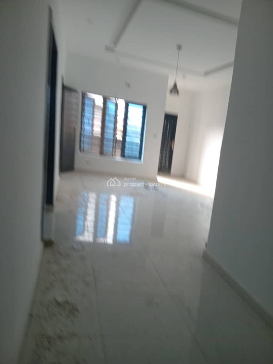 Lovely 2 Bedroom Apartment, Gbagada, Lagos, Flat / Apartment for Rent