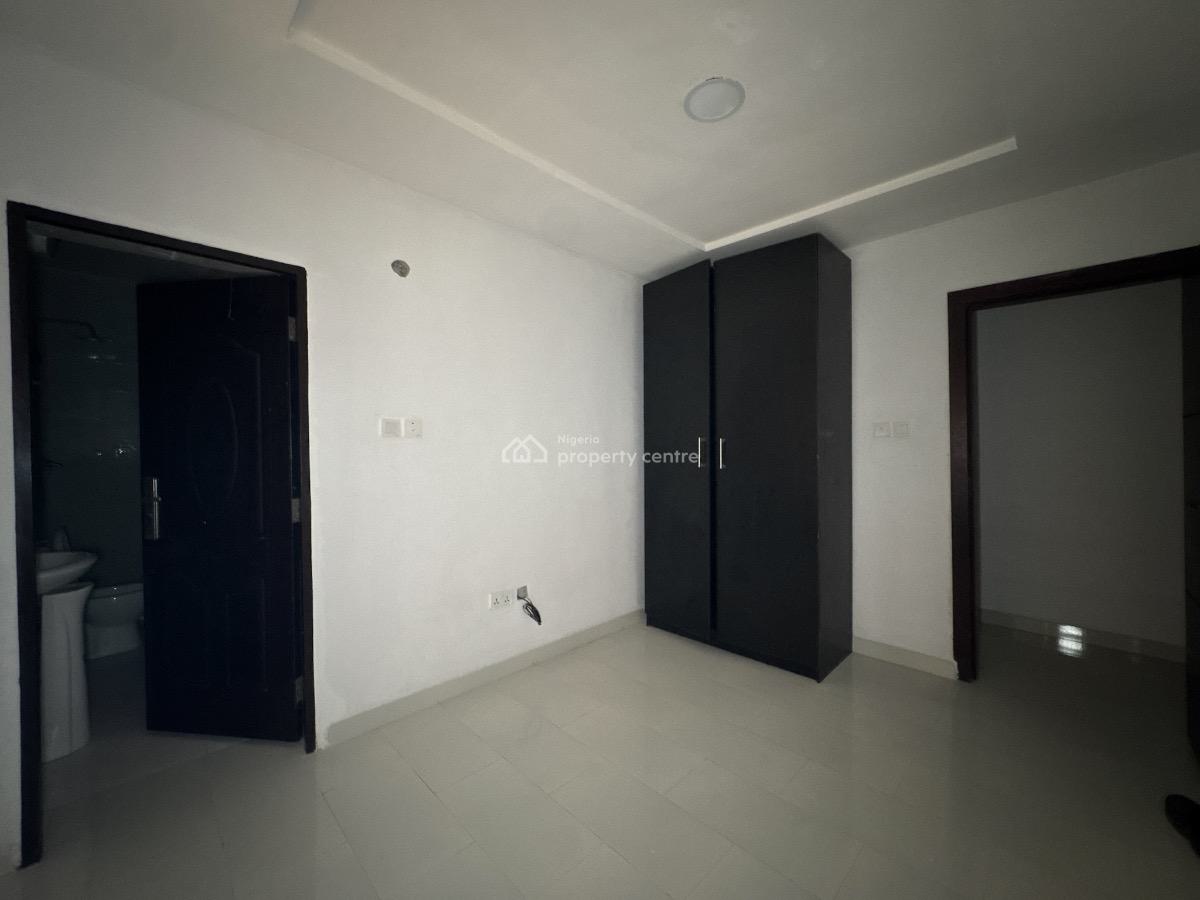 Serviced 2 Bedroom Apartment, Orchid Road, Lekki, Lagos, Flat / Apartment for Sale