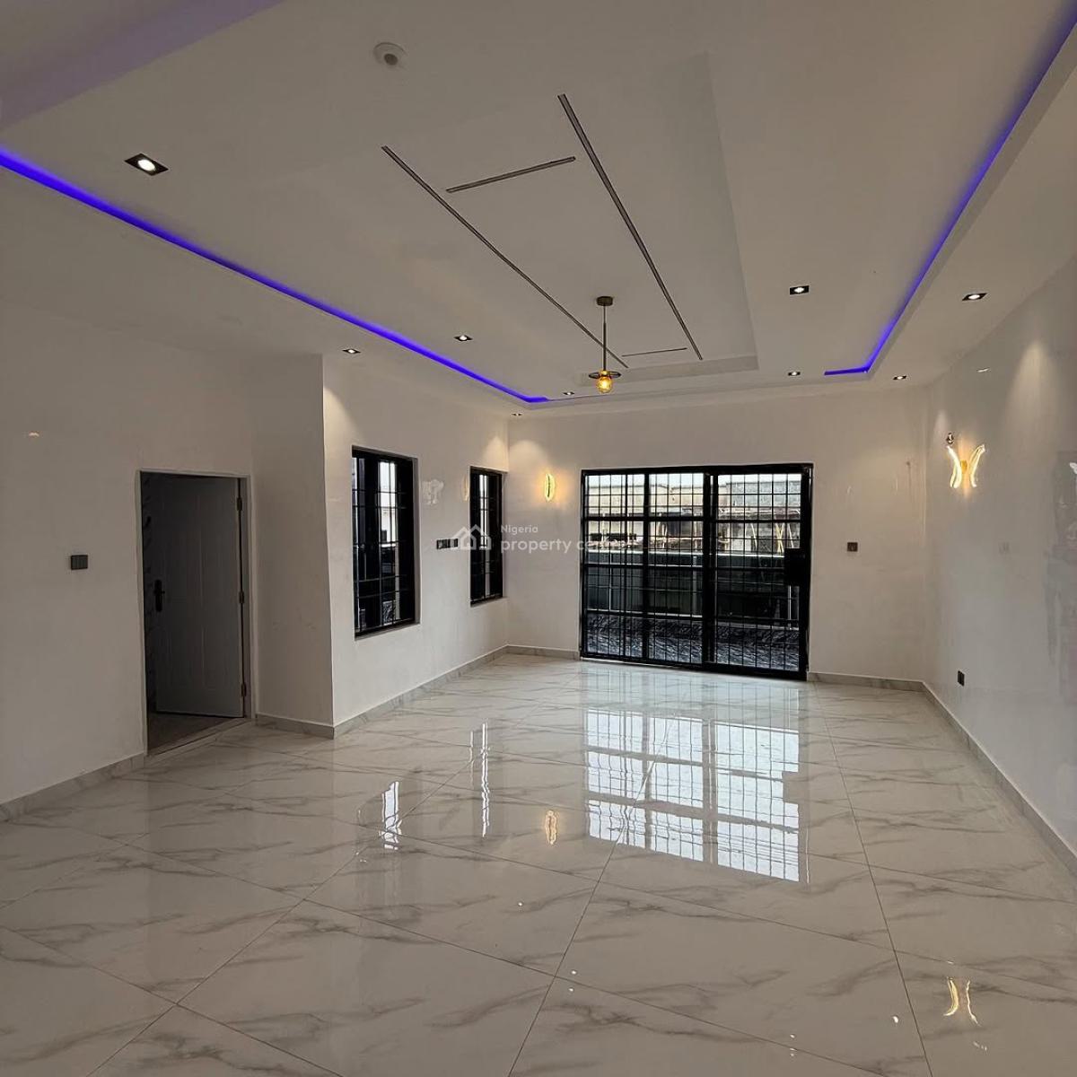 4 Bedroom Terrace  Duplex with One Bq, Durumi, Abuja, Detached Duplex for Sale