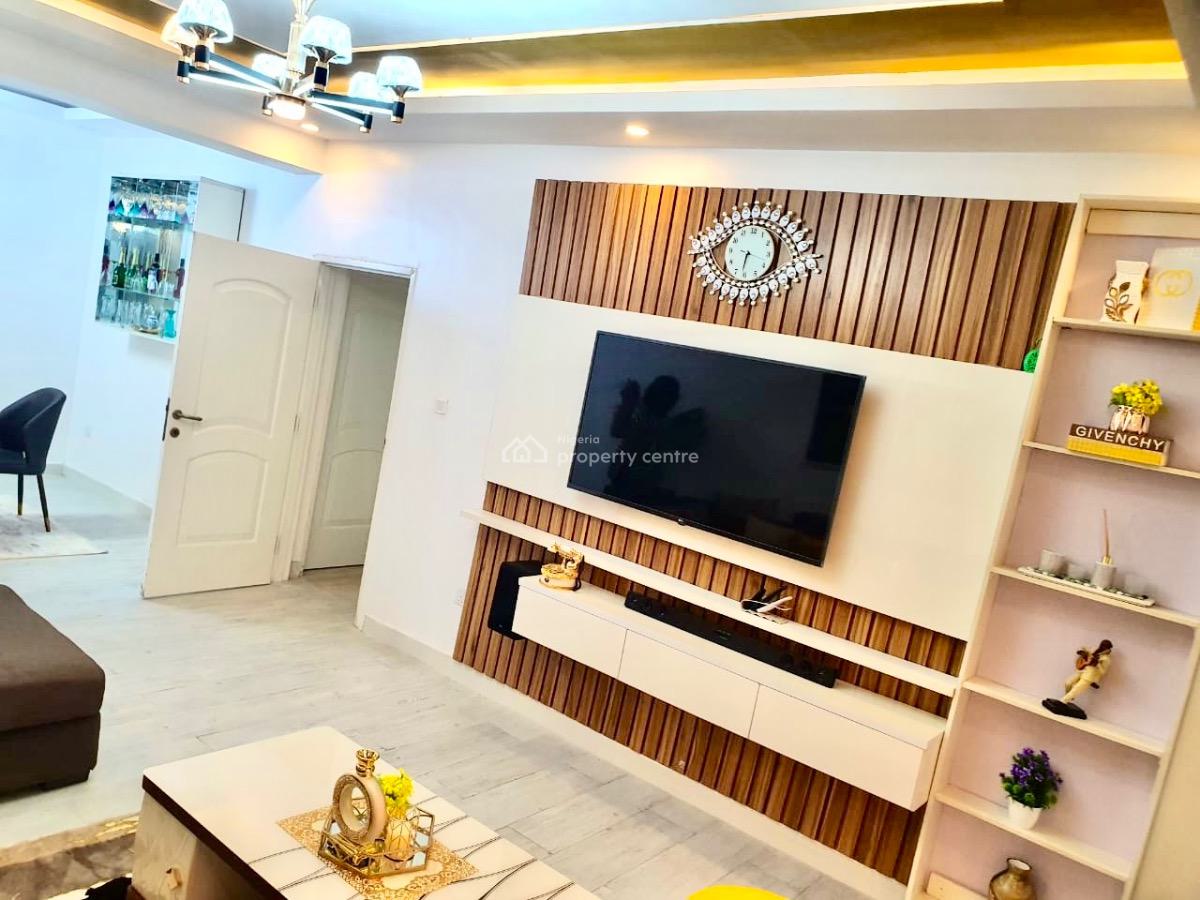 Smart Fully Serviced 2 Bedroom Apartmemt  in a Secured Estate, Platinum Way, Ikate, Lekki, Lagos, House for Rent