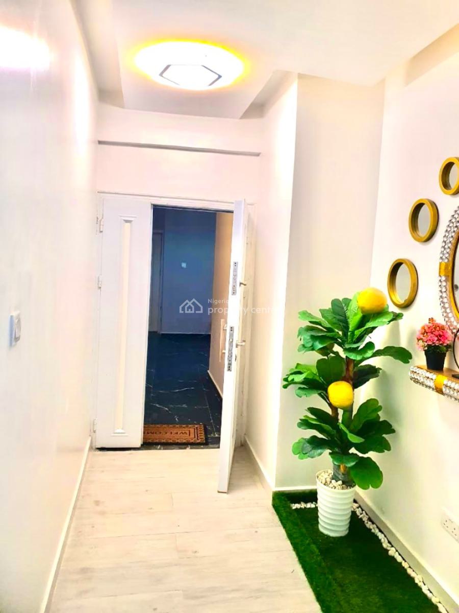 Smart Fully Serviced 2 Bedroom Apartmemt  in a Secured Estate, Platinum Way, Ikate, Lekki, Lagos, House for Rent
