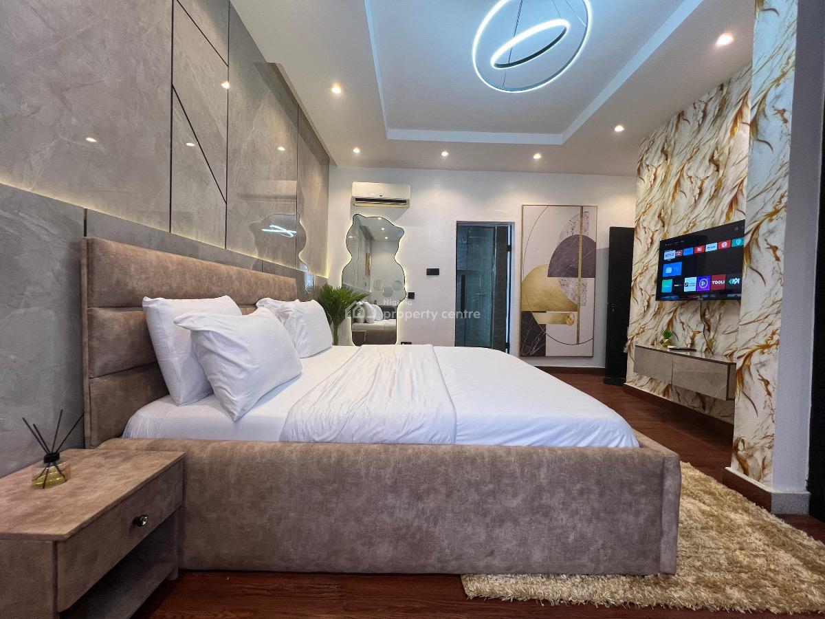 Brand New 3 Bedroom Apartment with Top Notch Amenities, Lekki Phase 1, Lekki, Lagos, Flat / Apartment Short Let
