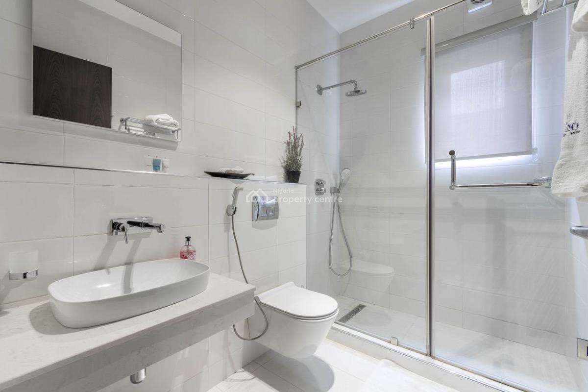Cozy 1 Bedroom Apartment with Top Notch Amenities, Lekki Phase 1, Lekki, Lagos, Flat / Apartment Short Let