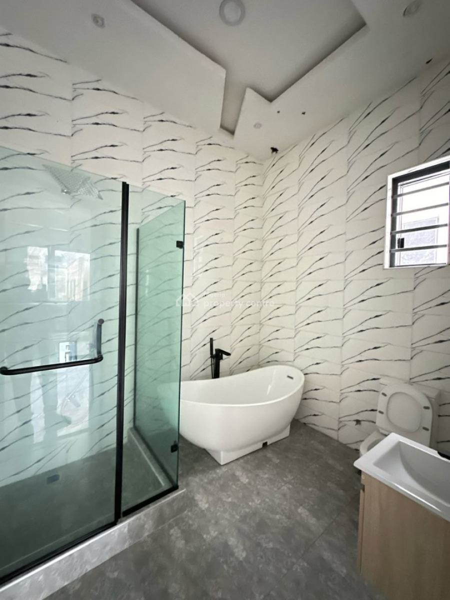 Newly Built 3 Bedroom  Apartment + Bq, Chevron Drive, Lekki Expressway, Lekki, Lagos, Flat / Apartment for Rent