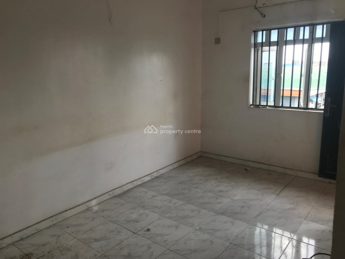 Lovely Miniflat, Onike, Sabo, Yaba, Lagos, Mini Flat (room and Parlour) for Rent
