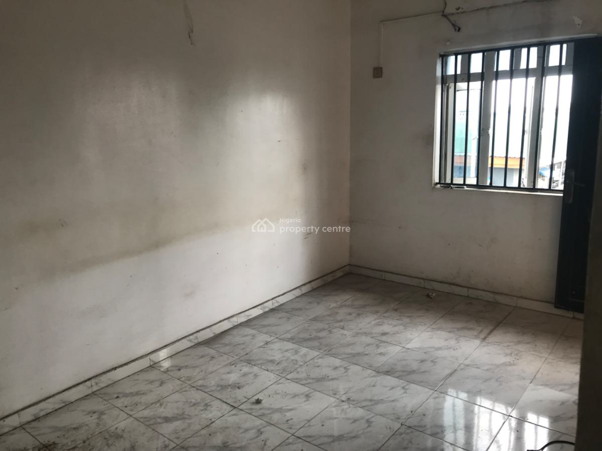 Lovely Miniflat, Onike, Sabo, Yaba, Lagos, Mini Flat (room and Parlour) for Rent